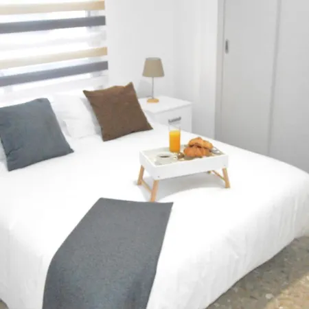 Light In Vila-real, Piso Céntrico Con 3 Apartamento Vila-real